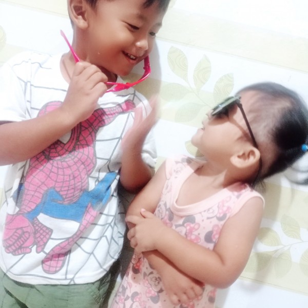 Erni Anggraeni