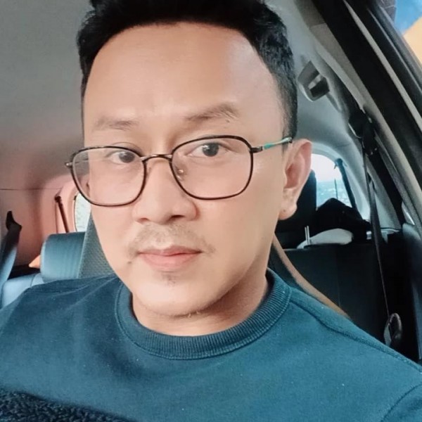 AZWAR ANAS